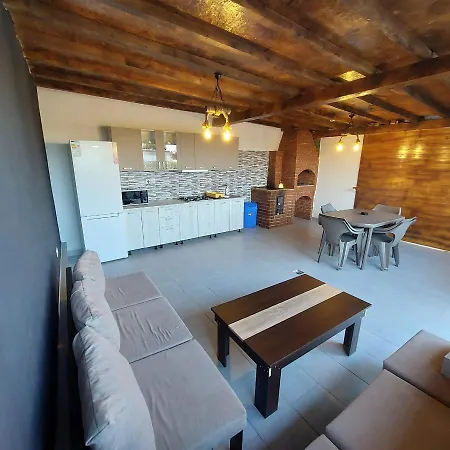 Vila Flavia Maria Feriehus